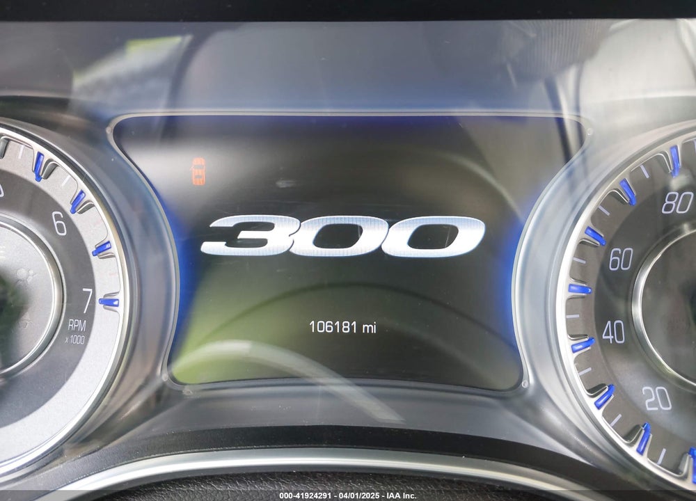 2018 CHRYSLER 300 TOURING VIN: 2C3CCAAG1JH279045
