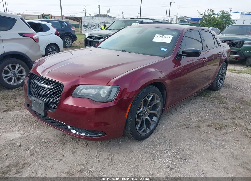 2018 CHRYSLER 300 TOURING VIN: 2C3CCAAG1JH279045
