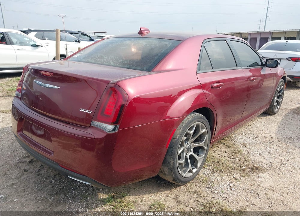 2018 CHRYSLER 300 TOURING VIN: 2C3CCAAG1JH279045