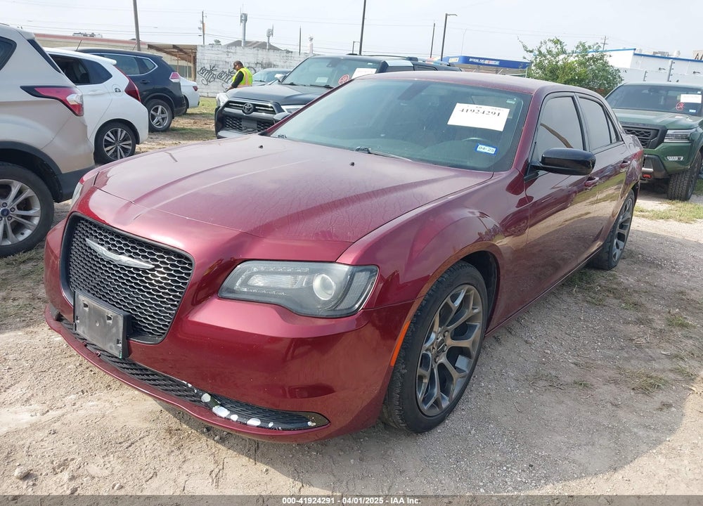 2018 CHRYSLER 300 TOURING VIN: 2C3CCAAG1JH279045
