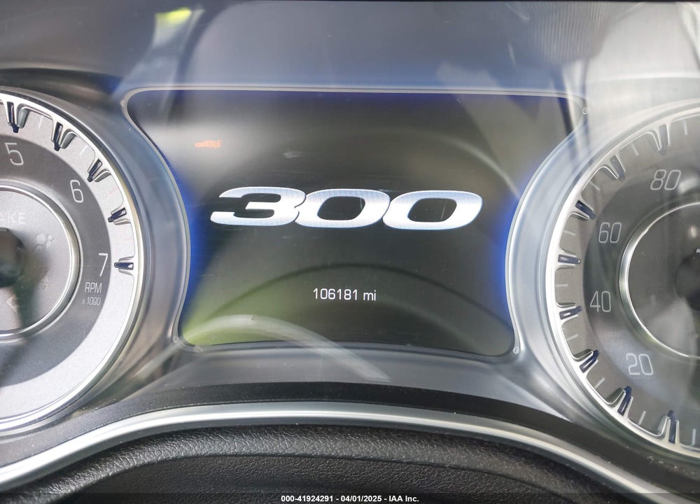 2018 CHRYSLER 300 TOURING VIN: 2C3CCAAG1JH279045