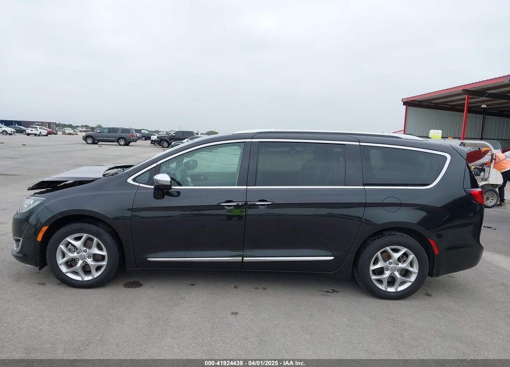 2020 CHRYSLER PACIFICA VIN: 2C4RC1GG0LR275546