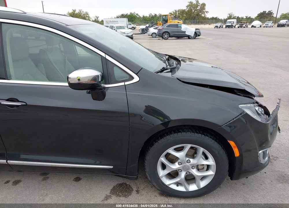 2020 CHRYSLER PACIFICA VIN: 2C4RC1GG0LR275546