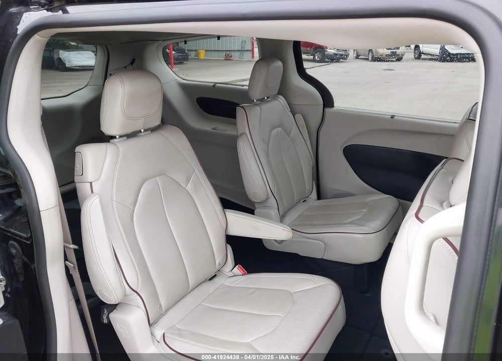 2020 CHRYSLER PACIFICA VIN: 2C4RC1GG0LR275546
