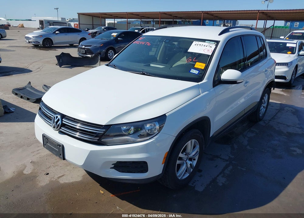 2017 VOLKSWAGEN TIGUAN 2.0T/2.0T S VIN: WVGAV7AX2HK004038