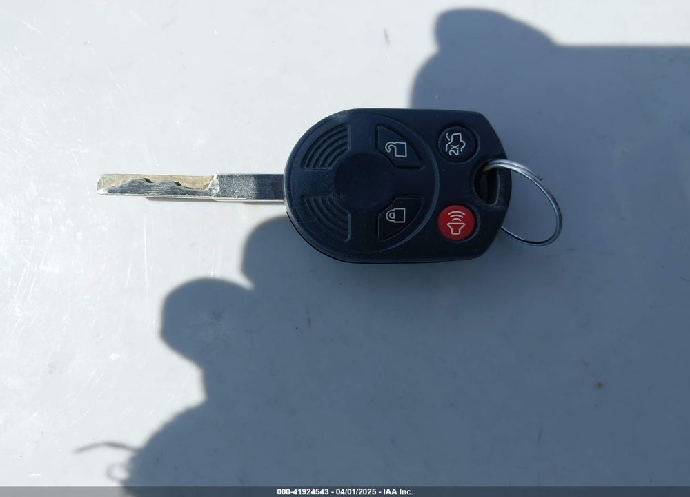 2018 FORD FOCUS SE VIN: 1FADP3K22JL280832