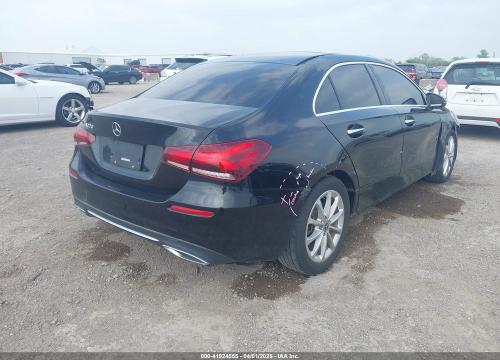 2021 MERCEDES-BENZ A 220 VIN: W1K3G4EB5MJ285990
