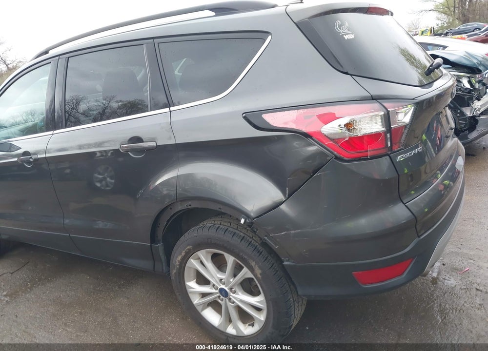 2017 FORD ESCAPE VIN: 1FMCU0GD0HUE90062