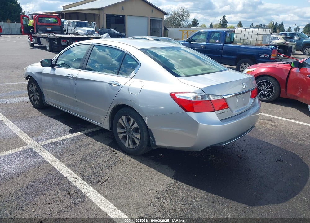 2013 HONDA ACCORD LX VIN: 1HGCR2F38DA271065