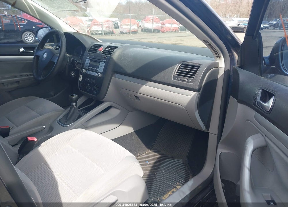 2009 VOLKSWAGEN JETTA VIN: 3VWJM71K39M012460
