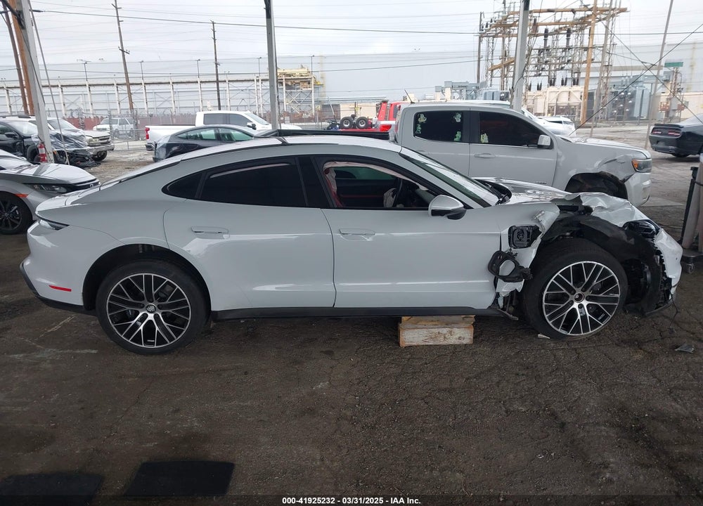 2021 PORSCHE TAYCAN VIN: WP0AA2Y19MSA19122