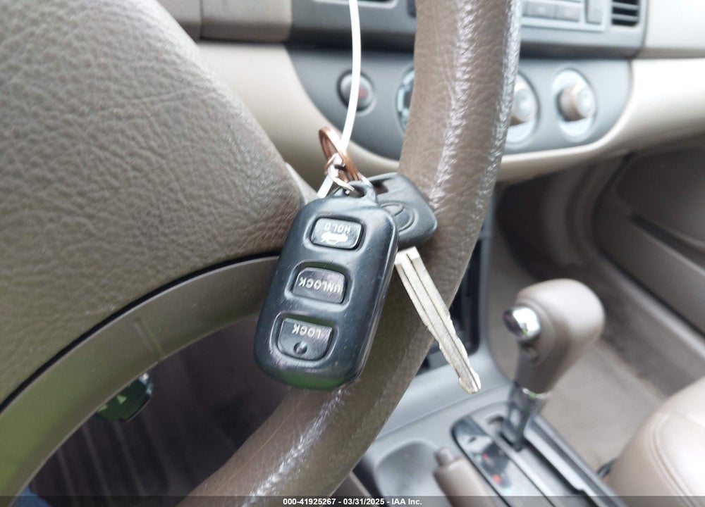 2006 TOYOTA CAMRY VIN: 4T1BE32K86U650153