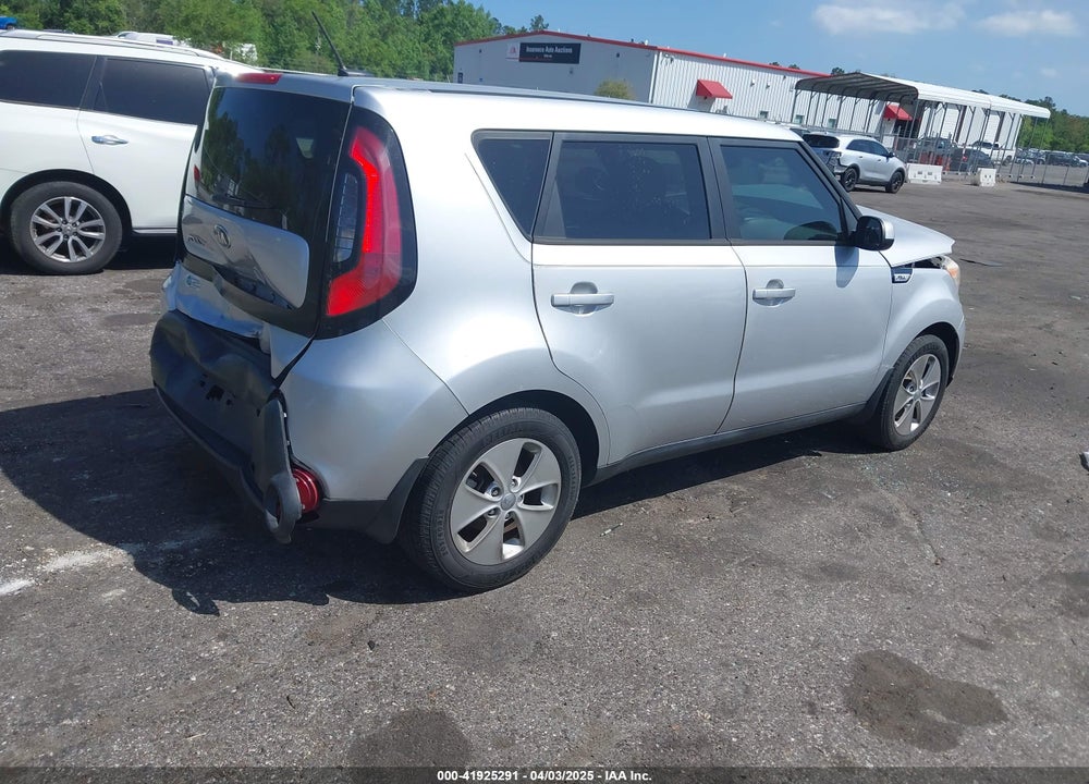 2015 KIA SOUL VIN: KNDJN2A21F7752906