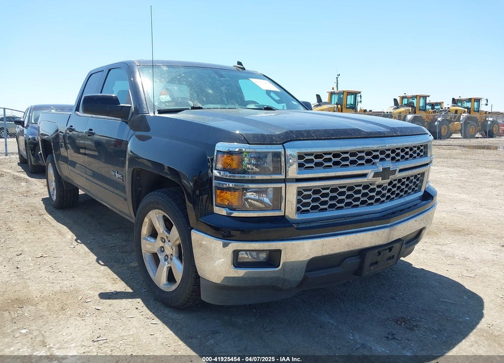 2015 CHEVROLET SILVERADO C1500 LT VIN: 1GCRCREC7FZ281434