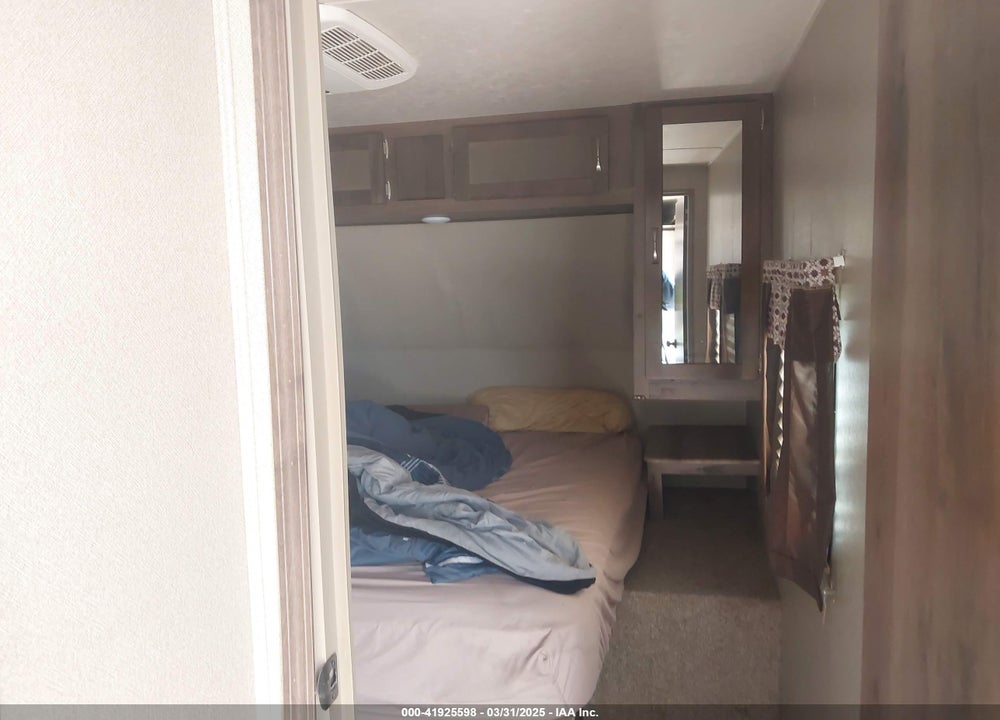 2017 PALOMINO 5TH WHEEL VIN: 4X4TPUF24HP067447