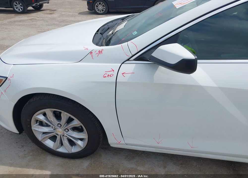 2025 CHEVROLET MALIBU VIN: 1G1ZD5STXSF129016