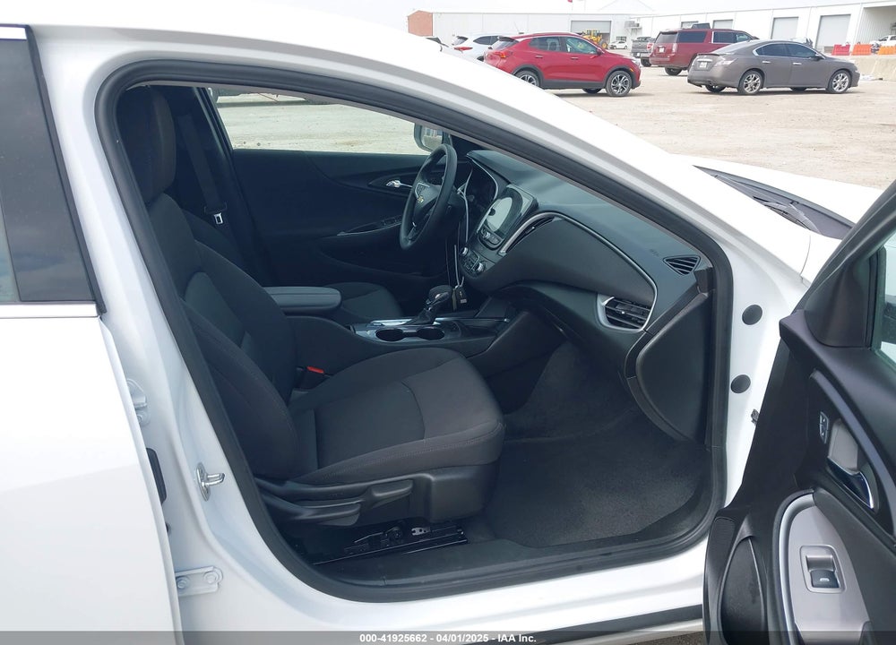 2025 CHEVROLET MALIBU VIN: 1G1ZD5STXSF129016