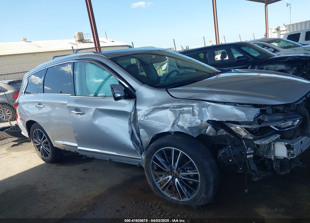 2018 INFINITI QX60 VIN: 5N1DL0MM8JC509674