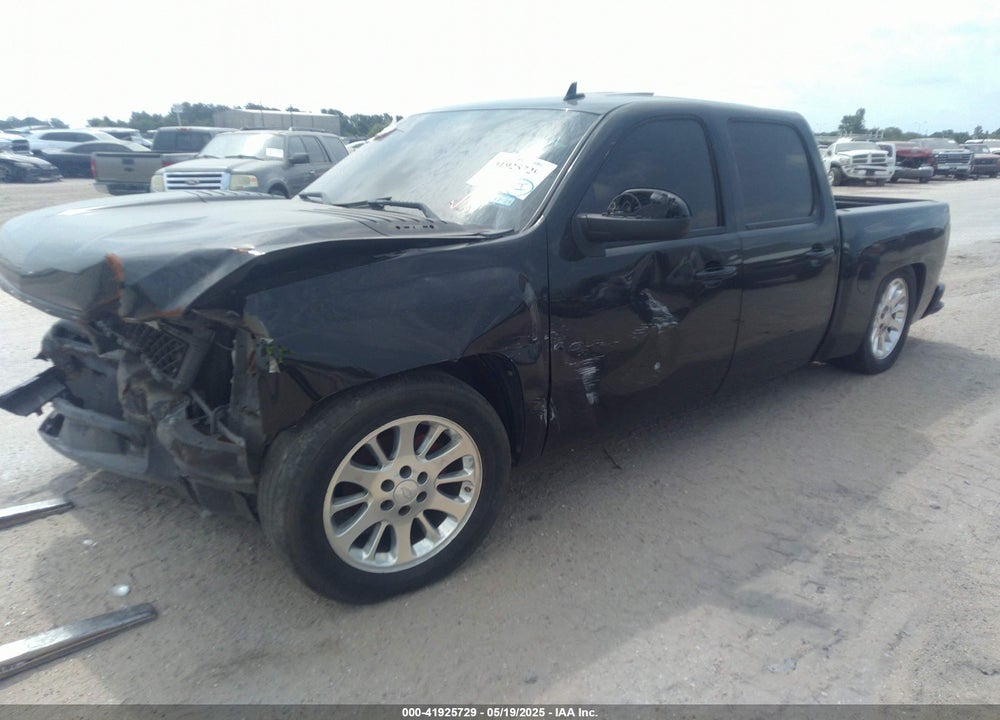 2011 CHEVROLET SILVERADO 1500 LTZ VIN: 3GCPCTE07BG381599