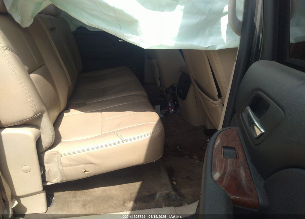 2011 CHEVROLET SILVERADO 1500 LTZ VIN: 3GCPCTE07BG381599