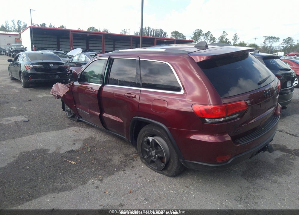 2017 JEEP GRAND CHEROKEE VIN: 1C4RJFAG0HC739852