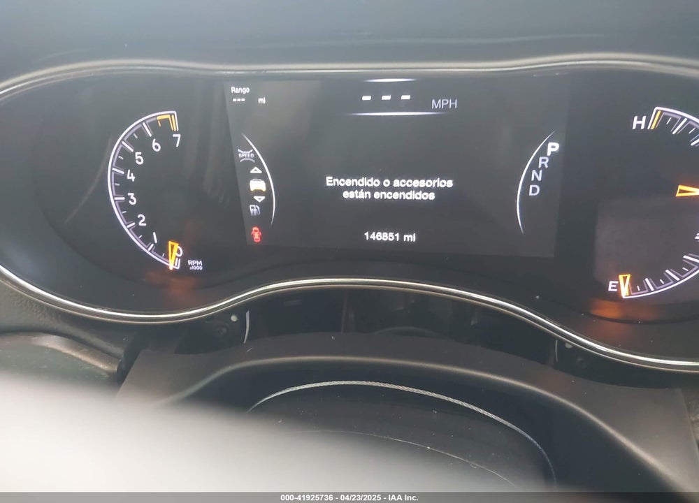 2017 JEEP GRAND CHEROKEE VIN: 1C4RJFAG0HC739852