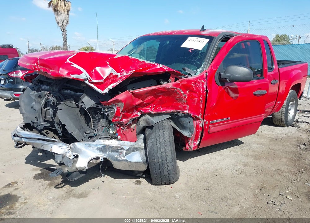 2007 GMC SIERRA 1500 SLE1 VIN: 2GTEC13C271555832