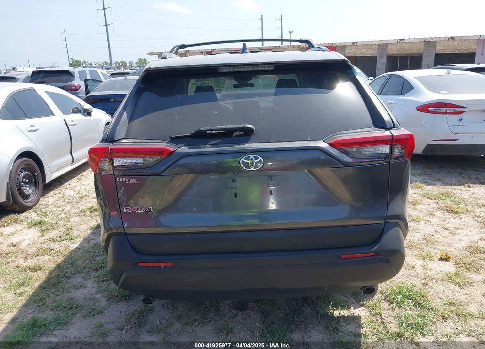2020 TOYOTA RAV4 LE VIN: 2T3H1RFV0LC065097