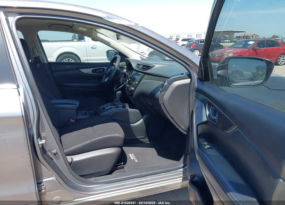 2019 NISSAN ROGUE SPORT S VIN: JN1BJ1CPXKW525588