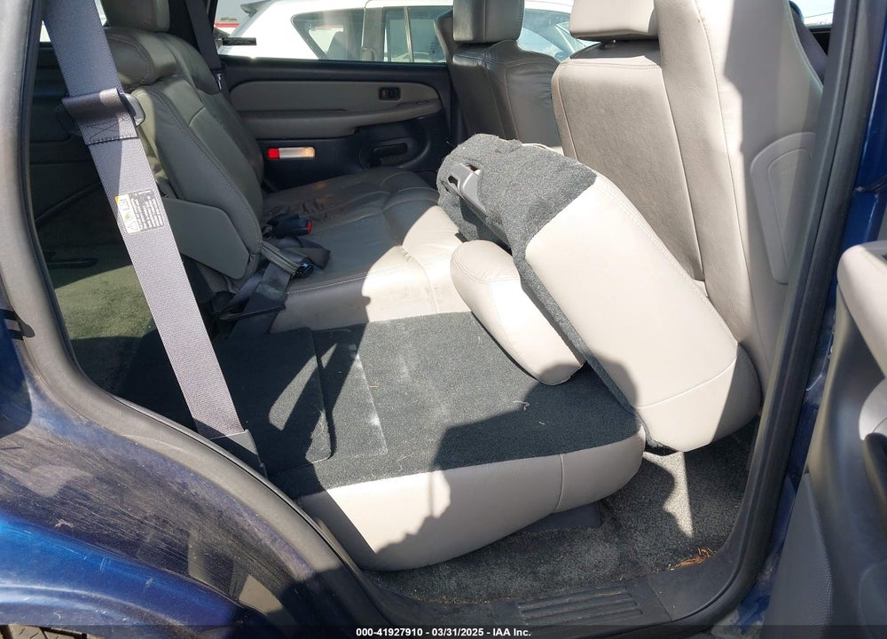 2002 CHEVROLET TAHOE LT VIN: 1GNEK13T32J252373