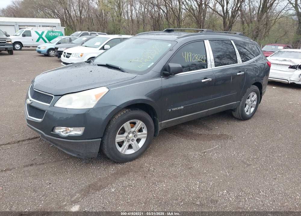 2009 CHEVROLET TRAVERSE VIN: 1GNER23D89S136875