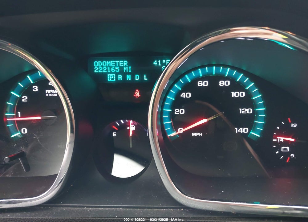 2009 CHEVROLET TRAVERSE VIN: 1GNER23D89S136875
