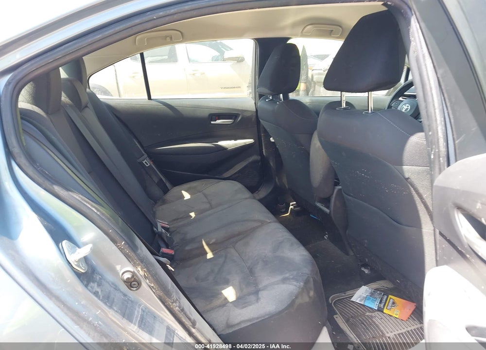 2021 TOYOTA COROLLA LE VIN: JTDEPMAE8MJ175664