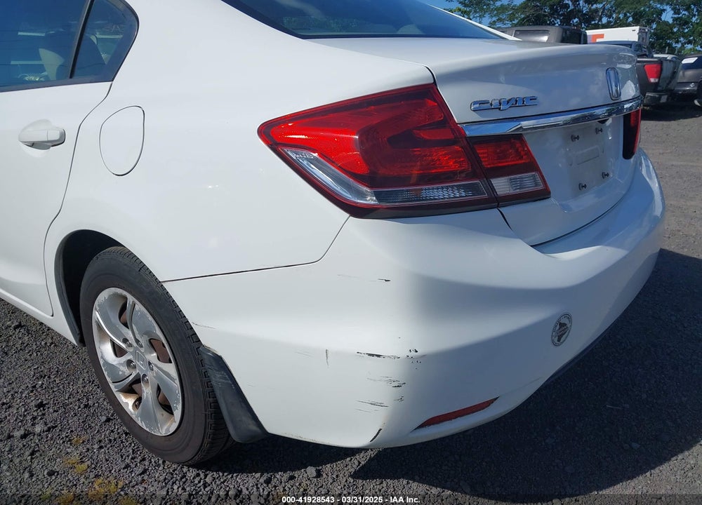 2013 HONDA CIVIC LX VIN: 19XFB2F51DE058196