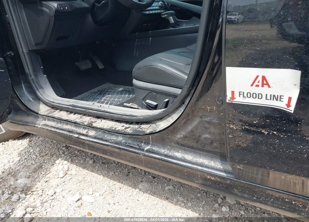 2024 HYUNDAI ELANTRA LIMITED VIN: KMHLP4DG2RU681562