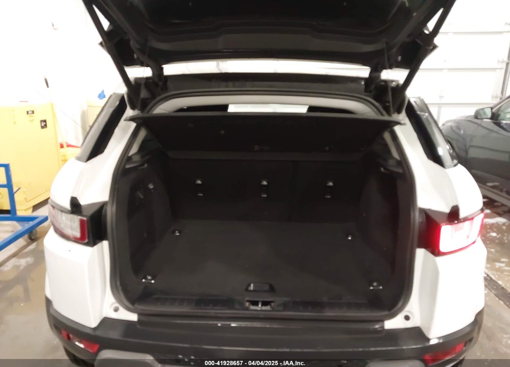 2019 LAND ROVER RANGE ROVER EVOQUE VIN: SALVP2RX3KH347171