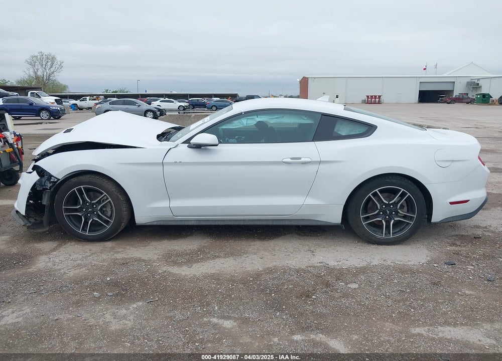 2022 FORD MUSTANG VIN: 1FA6P8THXN5136044