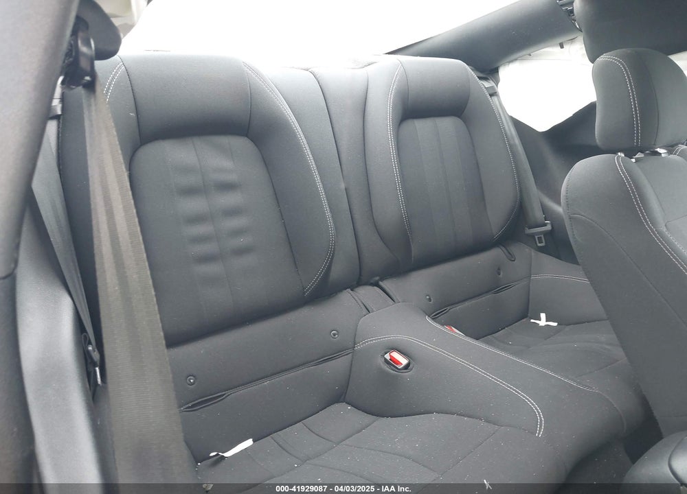 2022 FORD MUSTANG VIN: 1FA6P8THXN5136044