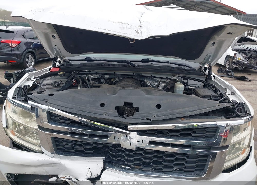 2015 CHEVROLET SUBURBAN 1500 LS VIN: 1GNSKHKCXFR130551