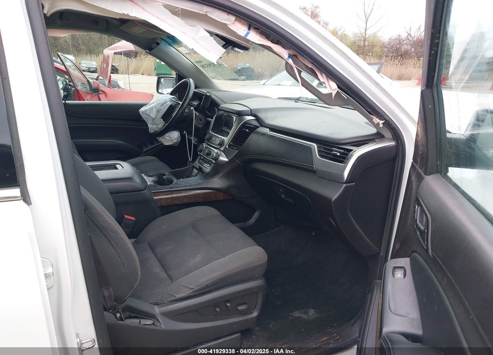 2015 CHEVROLET SUBURBAN 1500 LS VIN: 1GNSKHKCXFR130551
