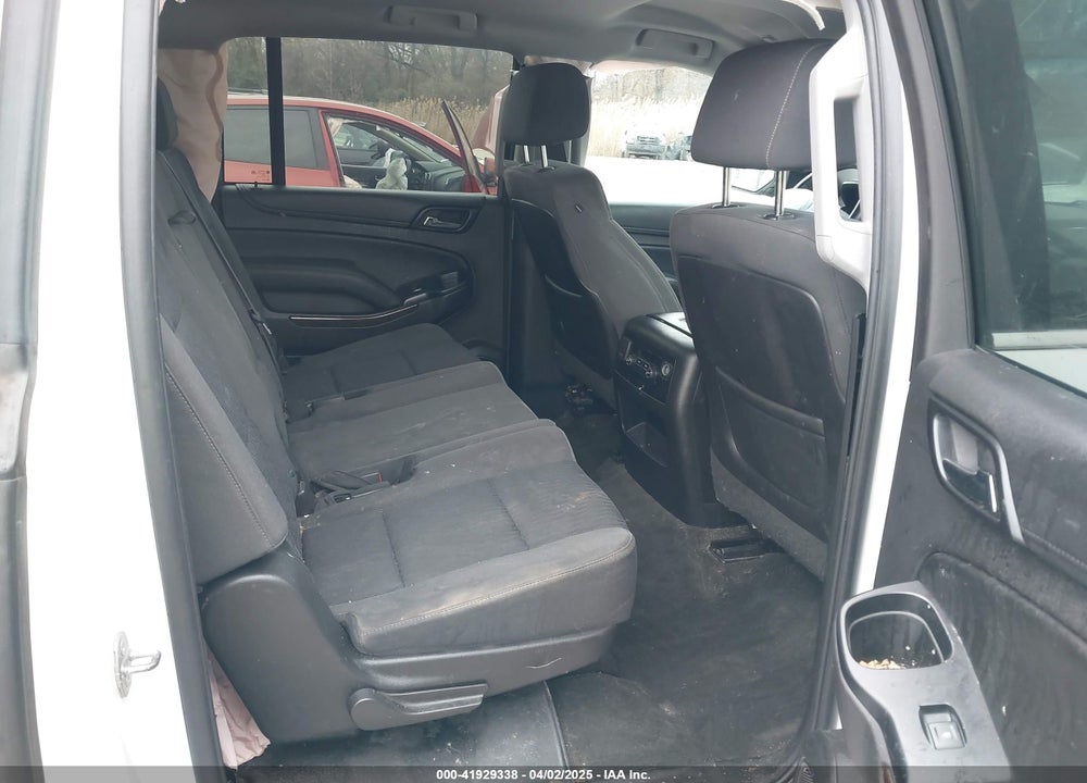 2015 CHEVROLET SUBURBAN 1500 LS VIN: 1GNSKHKCXFR130551