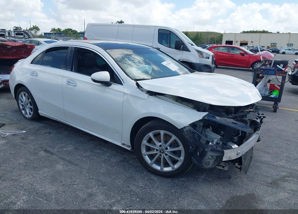 2022 MERCEDES-BENZ A 220 VIN: W1K3G4EB7NJ363784