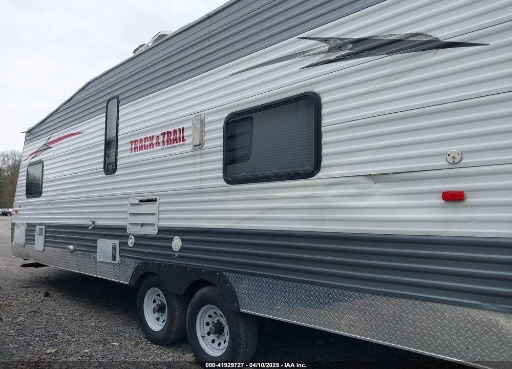 2013 GULFSTREAM TRACK AND TRAIL VIN: 1NL1GTL27D1108706