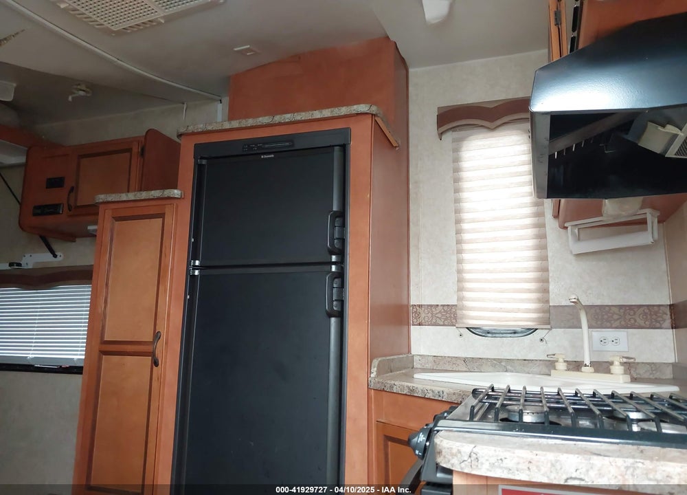 2013 GULFSTREAM TRACK AND TRAIL VIN: 1NL1GTL27D1108706