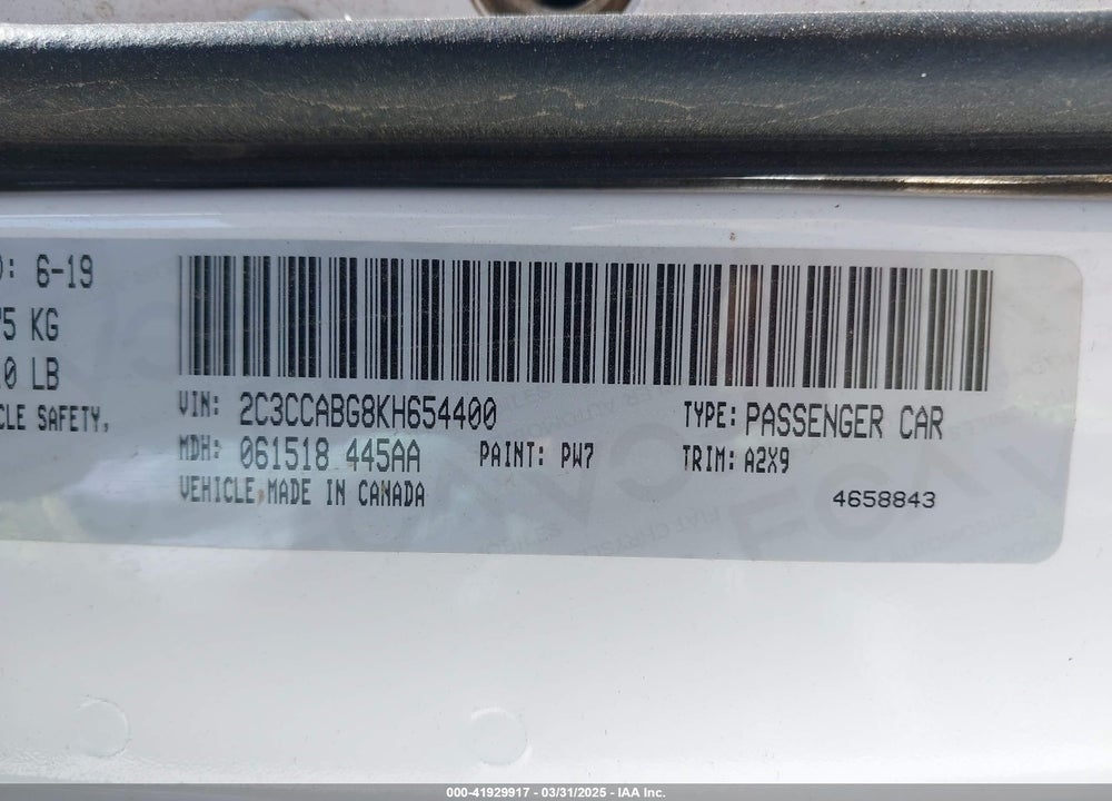 2019 CHRYSLER 300 VIN: 2C3CCABG8KH654400