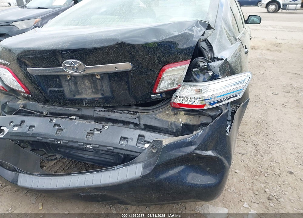 2011 TOYOTA CAMRY HYBRID VIN: 4T1BB3EKXBU141180