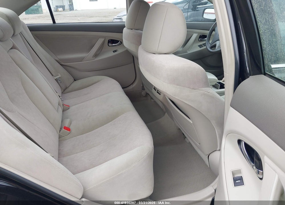 2011 TOYOTA CAMRY HYBRID VIN: 4T1BB3EKXBU141180