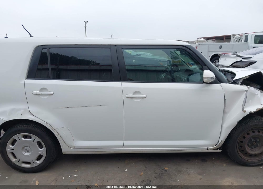 2009 SCION XB VIN: JTLKE50E991088335