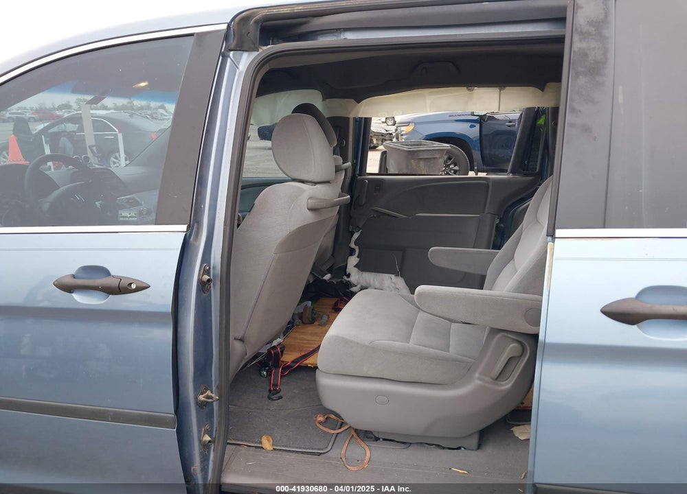 2010 HONDA ODYSSEY VIN: 5FNRL3H21AB021724