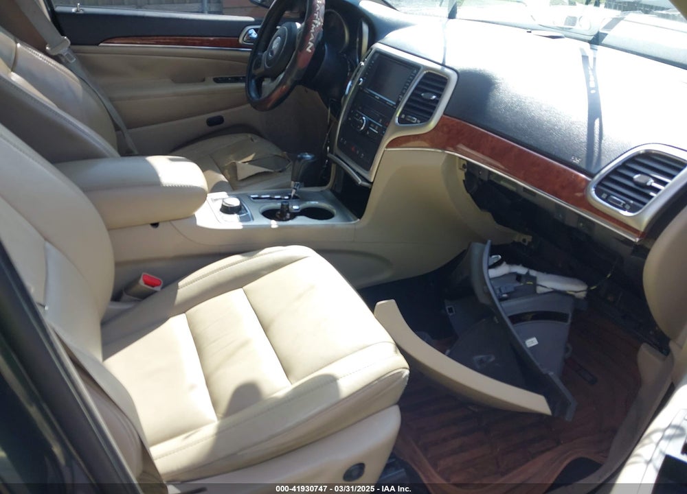 2011 JEEP GRAND CHEROKEE VIN: 1J4RR5GT5BC608067